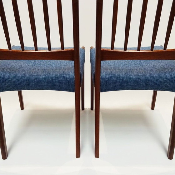 Image 1 of Ensemble de 8 chaises de salle à manger danoises du milieu du siècle en teck et tissu par Arne Hovmand Olsen pour Mogens Kold