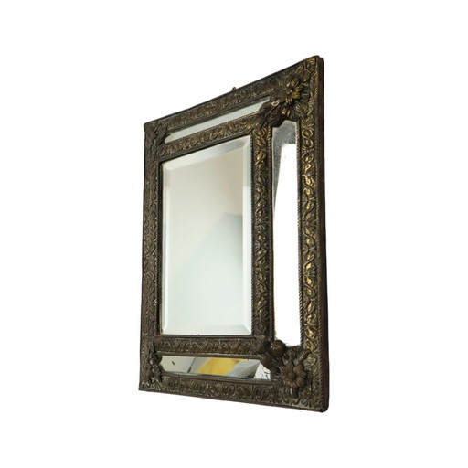 Miroir à coussin ancien français Repousse