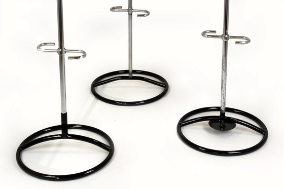 Image 1 of Porte-manteaux Bauhaus en chrome, 1930S, lot de 3