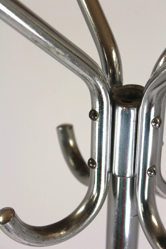 Image 1 of Porte-manteaux Bauhaus en chrome, 1930S, lot de 3