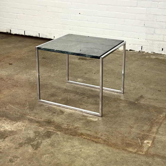 Image 1 of Table d'appoint avec cadre en chrome et plateau en marbre vert