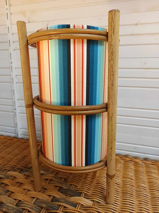 Image 1 of Lampe En Rotin Vintage Et Abat-Jour Sur Mesure 