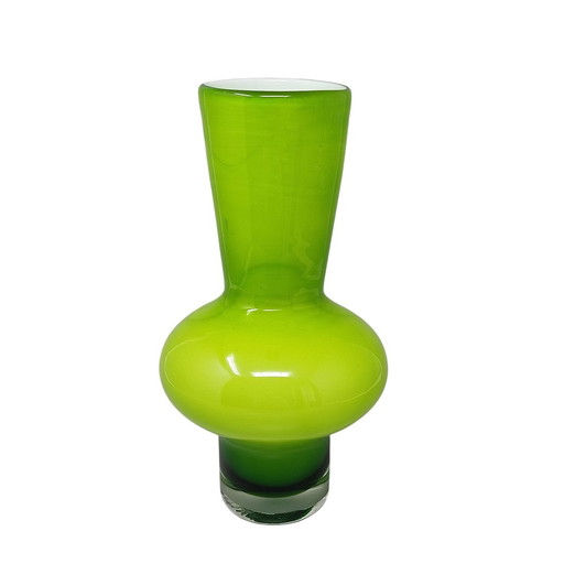 1970 Magnifique vase vert par Ind. Vetraria Valdarnese, fabriqué en Italie