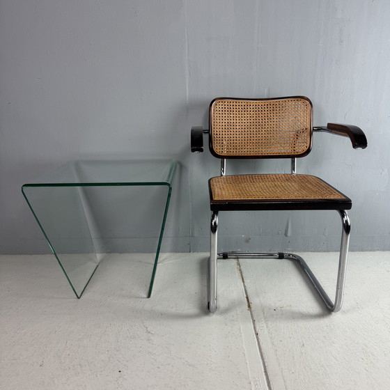 Image 1 of Table de salon postmoderne en verre, années 1980