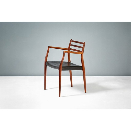 Fauteuil noir modèle 62 pour J.L. Moller en bois de rose 1960