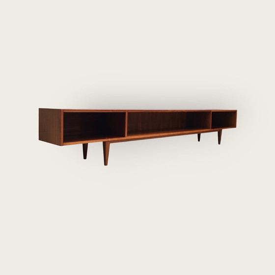 Image 1 of Buffet bas Mid Century