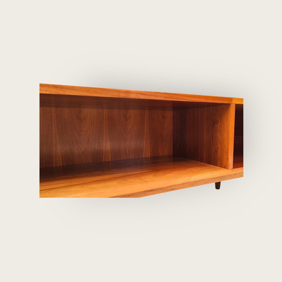 Image 1 of Buffet bas Mid Century