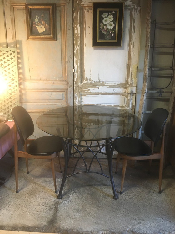 Image 1 of Table Ronde Pieds Métal Et Verre Fumée