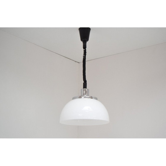 Image 1 of Lampe suspendue vintage en plastique et chrome par Harvey Guzzini pour Meblo, Italie 1970