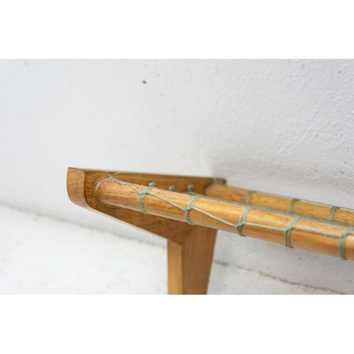 Etagère murale vintage en bois de hêtre par Krásná Jizba, Tchécoslovaquie 1960