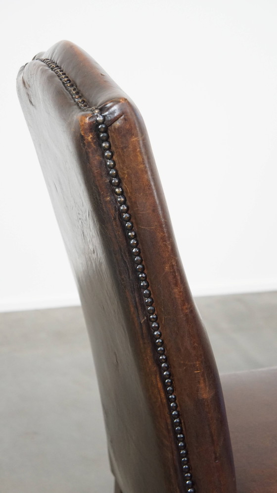 Image 1 of 6 x Chaise de salle à manger en cuir de mouton foncé