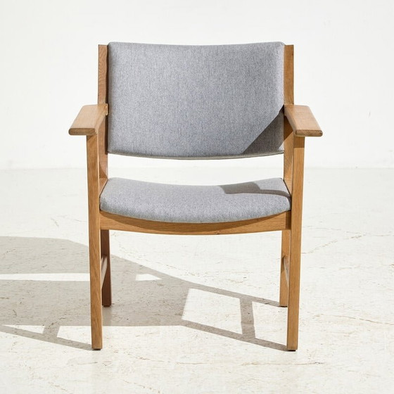 Image 1 of Fauteuil vintage en bois de chêne par Hans J. Wegner pour Getama, 1960s