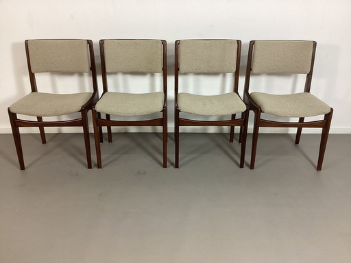 4 chaises de salle à manger scandinaves en bois, 1960