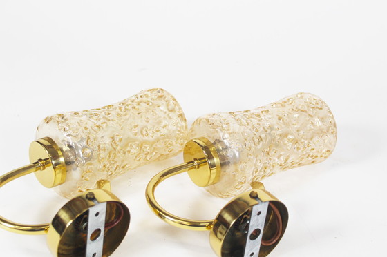 Image 1 of 2X Lampes murales vintage en laiton et verre ambré