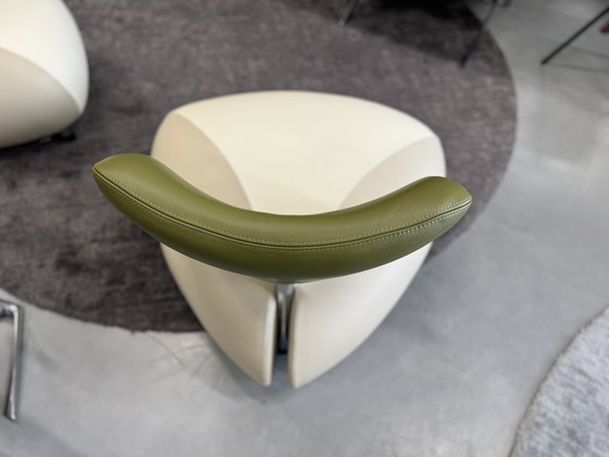 Image 1 of Leolux Pallone Armchair Senso Leather Sprig