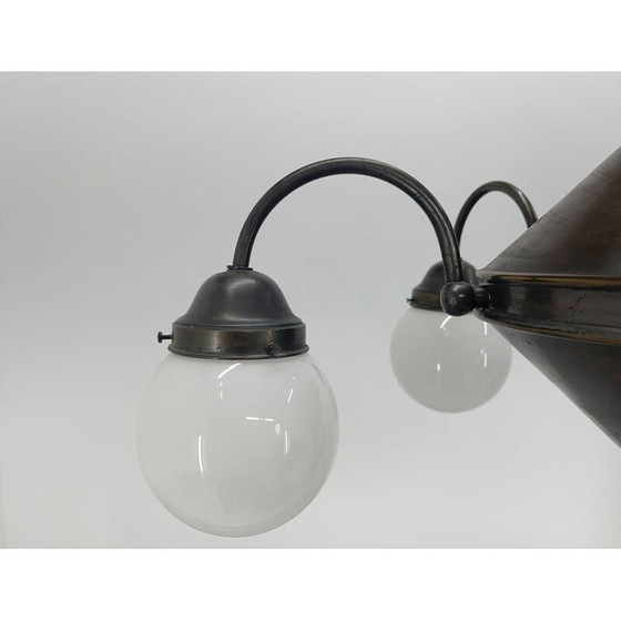 Image 1 of Lustre Art Déco en métal et verre de lait, années 1930