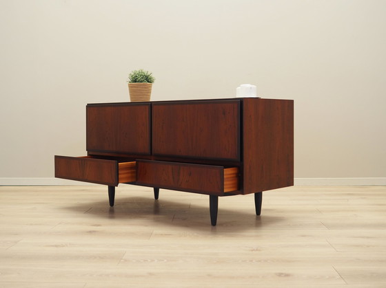 Image 1 of Commode en bois de rose, design danois, années 1970, fabricant : Omann Jun