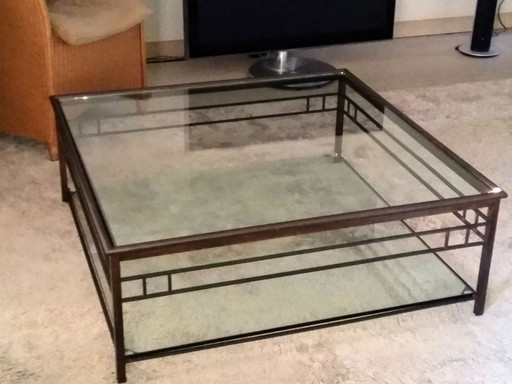 Table basse avec 2 plateaux en verre