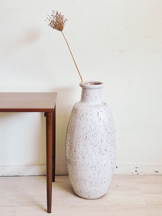 Image 1 of Vase de sol vintage brutaliste en céramique 1970