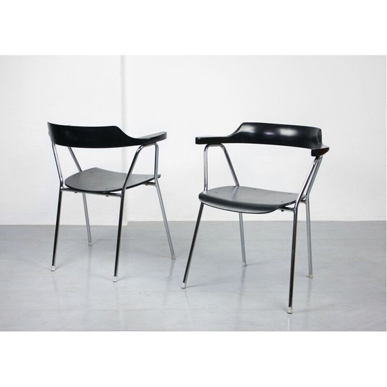 Image 1 of Paire de chaises de salle à manger vintage 4455 noires par Niko Kralj