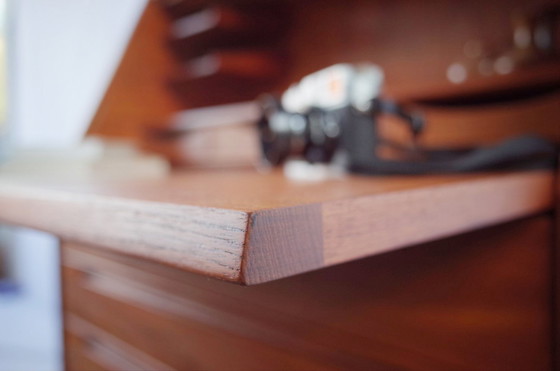 Image 1 of Secrétaire danois vintage Commode Kai Kristiansen Teck