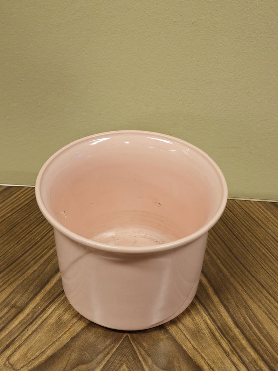 Image 1 of Pot de fleurs vintage rose