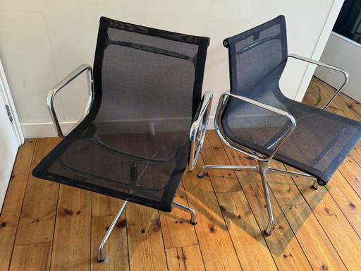 2X Vitra Eames Ea108 Chaise de bureau / salle à manger pivotante