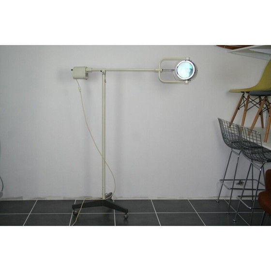 Image 1 of Lampe médicale vintage de Hanau Hanaulux