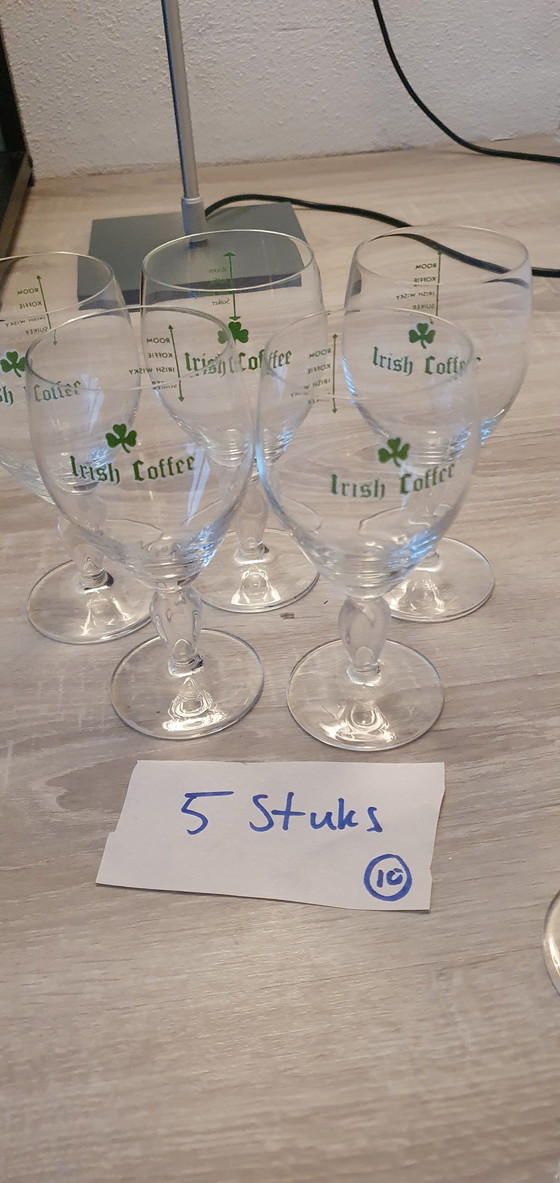 Image 1 of 108 X verres à café irlandais en cristal