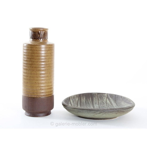 Image 1 of Bol triangulaire en céramique scandinave - années 1960