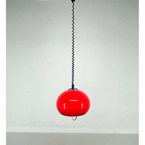Image 1 of Lampe suspendue rouge avec chrome du milieu du siècle par Harvey Guzzini pour Meblo, Italie 1960