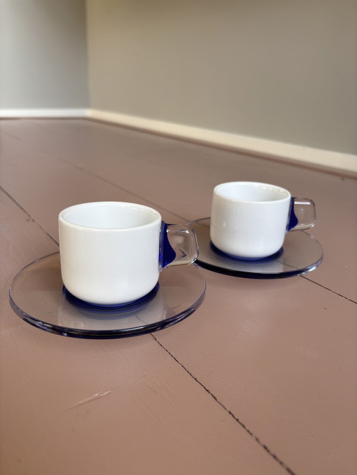 2 tasses à espresso avec assiettes de Guzzini