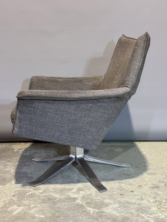 Image 1 of Fauteuil pivotant Djenne, par Design On Stock