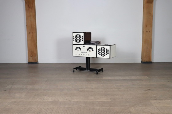 Image 1 of Brionvega Rr126 En Blanc Par Achille Et Pier Giacomo Castiglioni, Italie 1960S