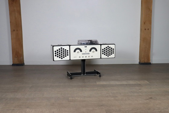 Image 1 of Brionvega Rr126 En Blanc Par Achille Et Pier Giacomo Castiglioni, Italie 1960S