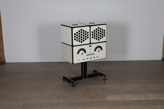 Image 1 of Brionvega Rr126 En Blanc Par Achille Et Pier Giacomo Castiglioni, Italie 1960S