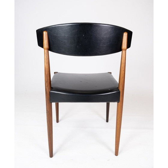 Image 1 of Ensemble de 4 chaises vintage en bois de rose et cuir noir Danemark années 1960
