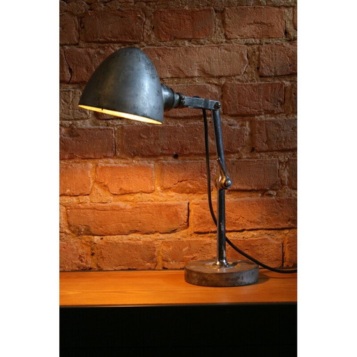 Lampe vintage en fer par FIS