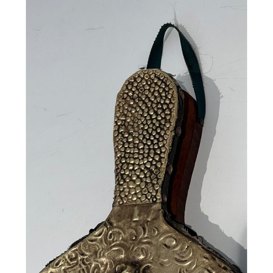 Image 1 of Soufflet de cheminée vintage en laiton repoussé avec l'image d'une femme, France 1900