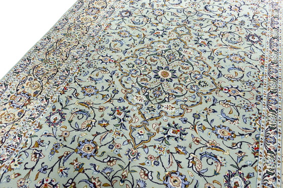 Image 1 of Tapis d'Orient noué à la main - Keshan En vert pistache - 315 X 230 cm