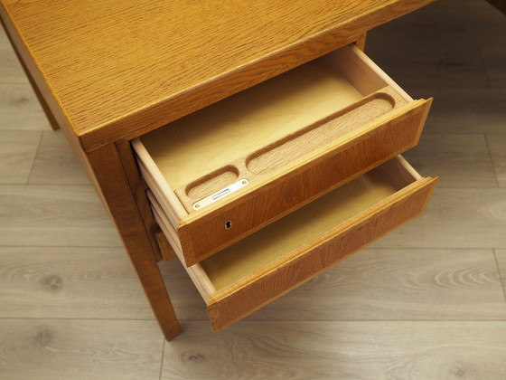 Image 1 of Bureau en frêne, design danois, années 1970, fabricant : Omann Jun