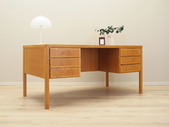 Image 1 of Bureau en frêne, design danois, années 1970, fabricant : Omann Jun