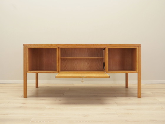 Image 1 of Bureau en frêne, design danois, années 1970, fabricant : Omann Jun