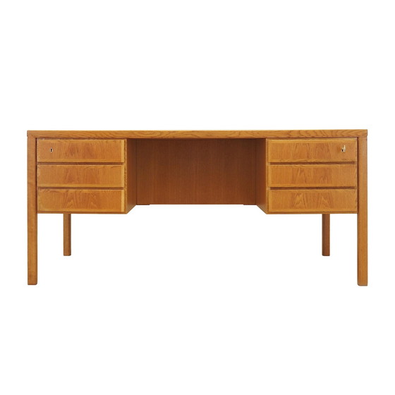 Image 1 of Bureau en frêne, design danois, années 1970, fabricant : Omann Jun