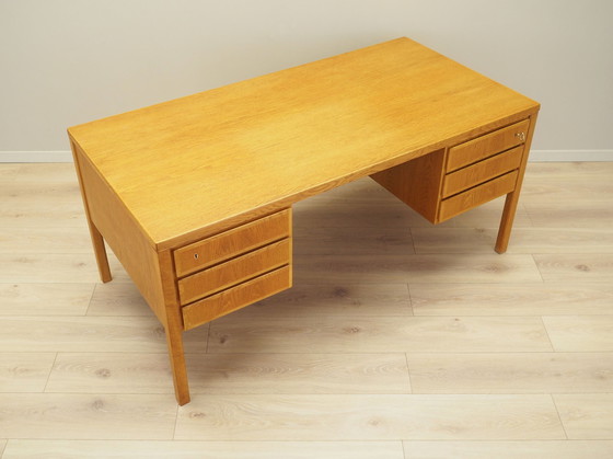 Image 1 of Bureau en frêne, design danois, années 1970, fabricant : Omann Jun