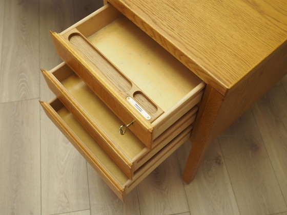 Image 1 of Bureau en frêne, design danois, années 1970, fabricant : Omann Jun