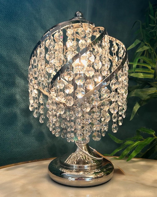 1 Lampe de table modèle Swirl Vintage Crystal Pearls Chrome Frame