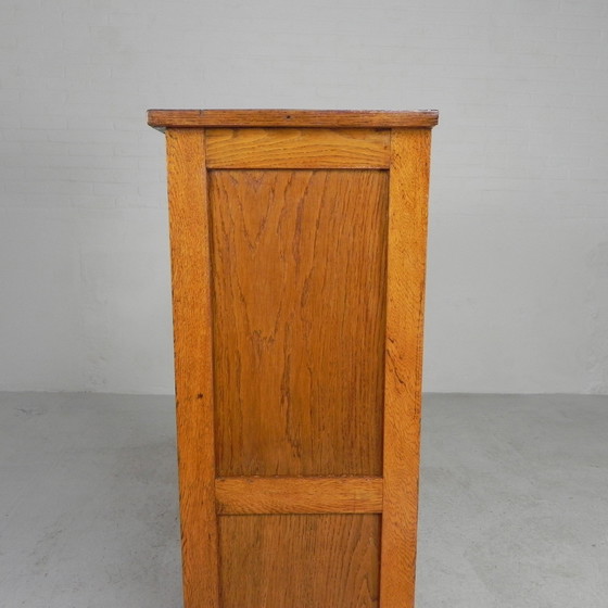 Image 1 of Armoire à volets roulants en chêne avec 2 volets, hauteur 120 cm