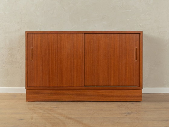 Image 1 of Commode des années 60 par Poul Hundevad