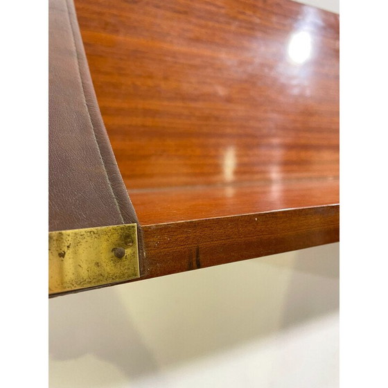 Image 1 of Paire d'étagères vintage en bois et cuir, Italie 1960